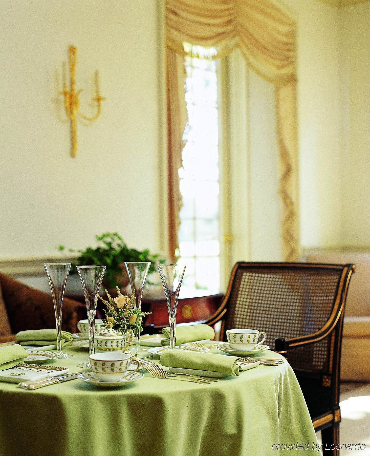 Williamsburg Inn Restauracja zdjęcie